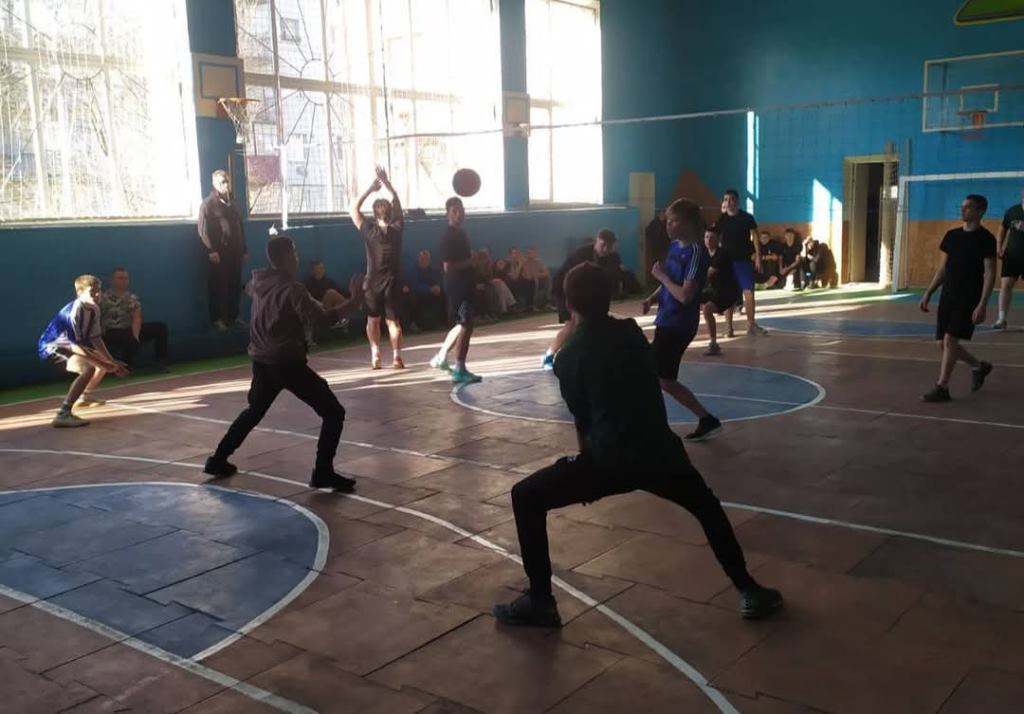Змагання з волейболу