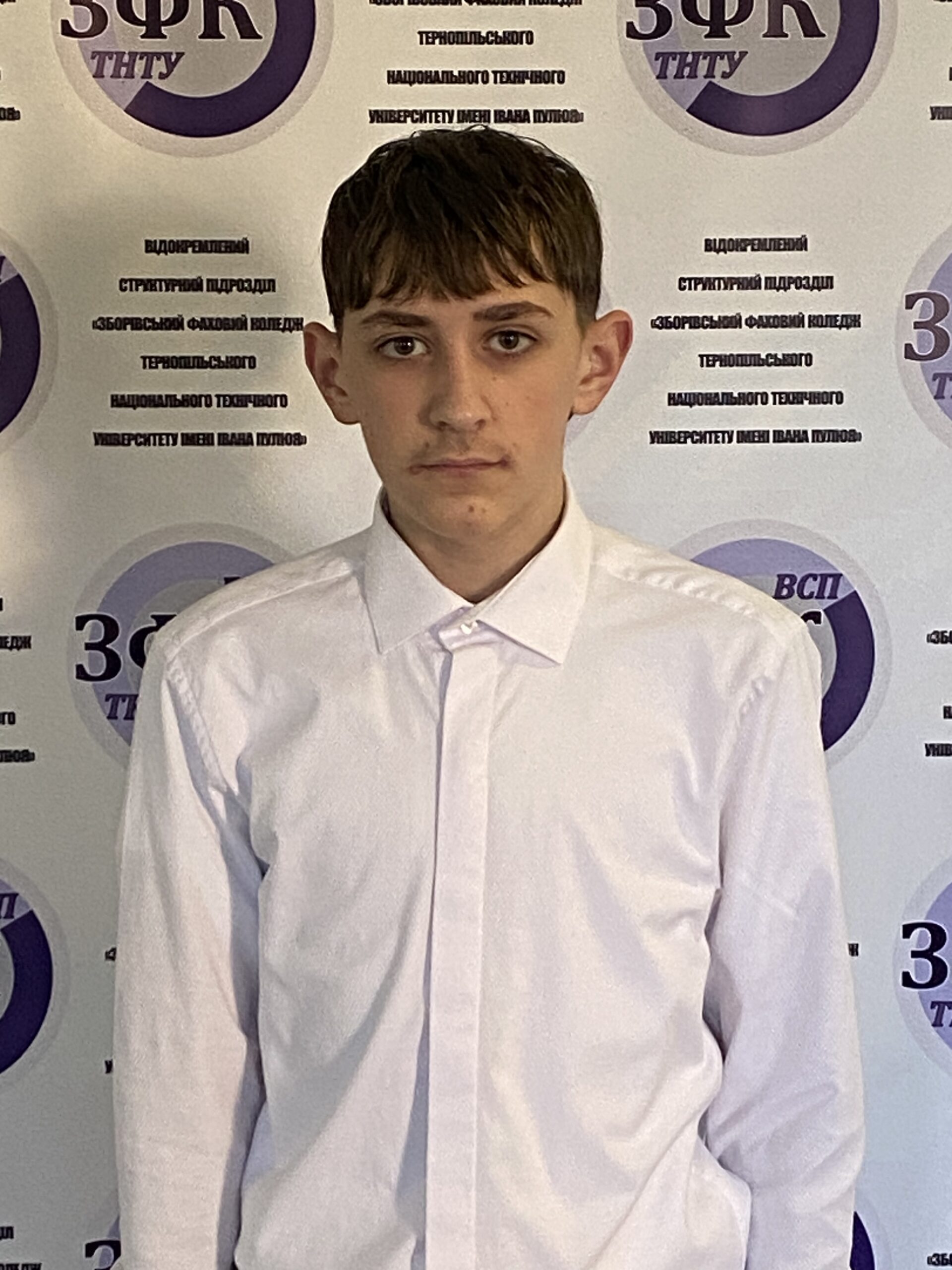 You are currently viewing ІІ місце на олімпіаді з фізики 