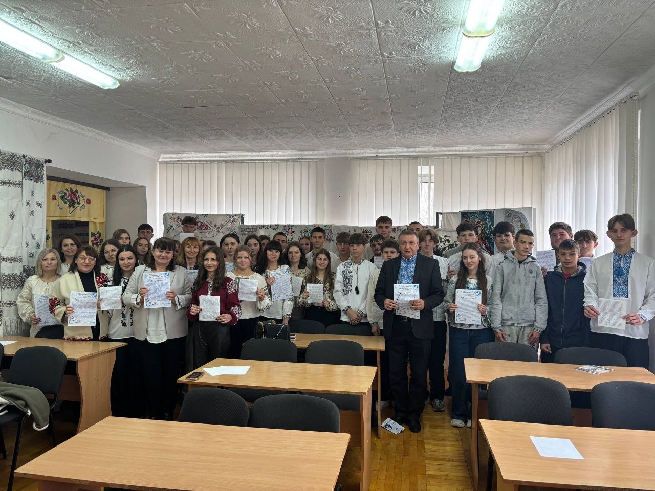 Ви зараз переглядаєте Всеукраїнський радіодиктант національної єдності