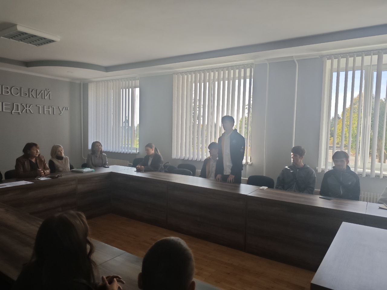 Ви зараз переглядаєте Зустріч адміністрації навчального закладу зі студентським деканатом